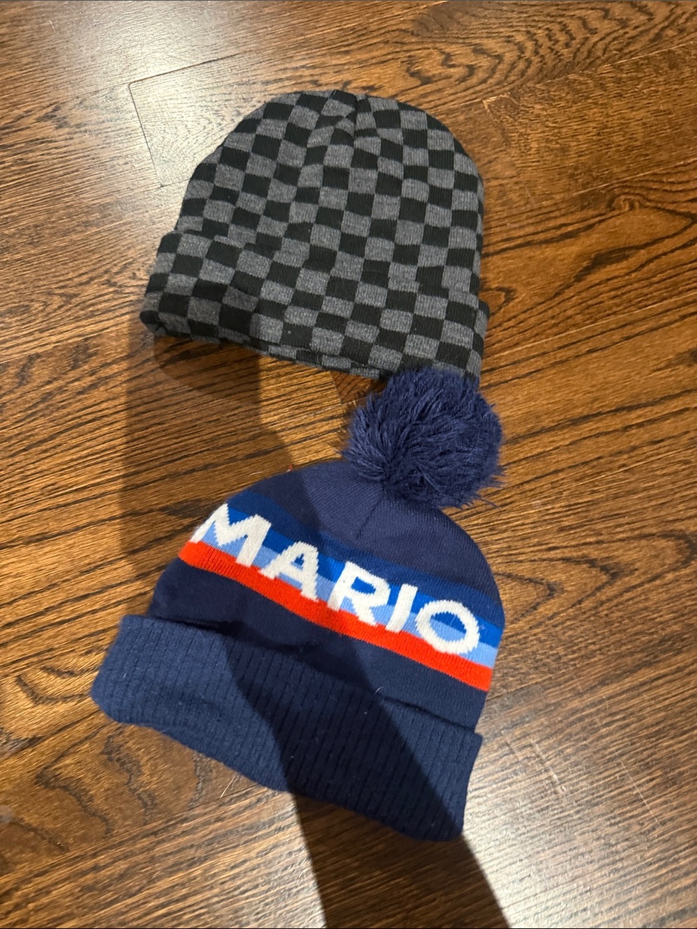 Super Mario Winter, hats, size child youth - Picture 2 of 2